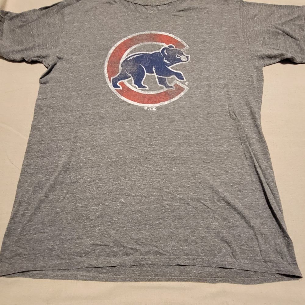 Fanatics Gray Short-Sleeve T-Shirt with Blue and Red Bear Logo